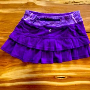 Ivivva/Lululemon set the pace kids tennis skirt